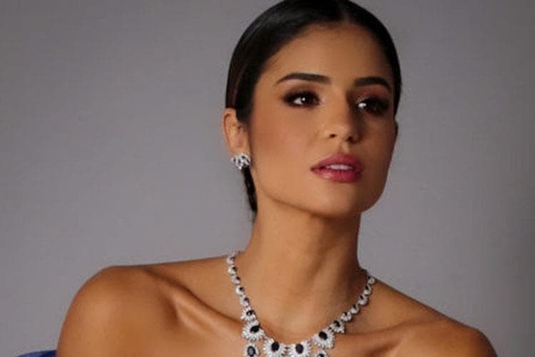 Caroline Teixiera Miss World Brazil for Miss World 2021