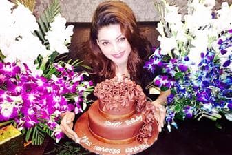 Urvashi Rautela giving us major Fashion Goals