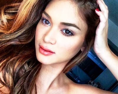 Reinging Miss Universe Pia Wurtzbach’s ‘hugot’ while singing a Rivermaya song
