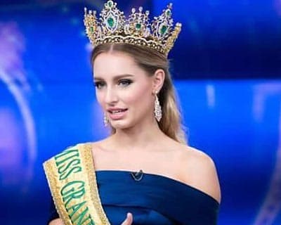Claire Parker’s first interview on Thailand TV as Miss Grand International 2015