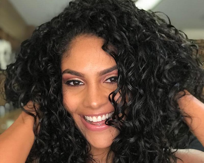 Barbara Reis crowned Miss Supranational Brazil 2018