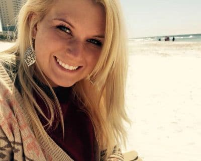 Abby Sutherland Beauty Queen of Miss Crawford County pageant dies in a Car Accident