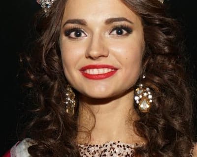 Alena Raeva crowned as Face of Beauty International 2016