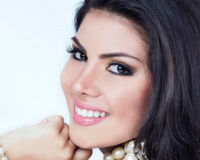 Miss Paraguay calls Ariadna Gutierrez and Pia Wurtzbach “Fake”