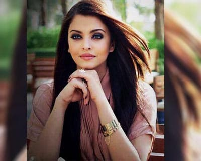 Miss World 1994 Aishwarya Rai Gracing the 68th Cannes Film Festival