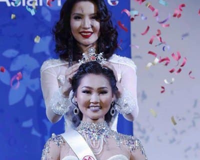 Bayartsetseg Altangerel crowned as Miss World Mongolia 2016