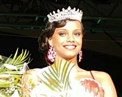Alicia Aylies crowned as Miss Guyane 2016 for Miss France 2017