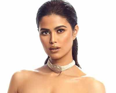 Up and Close live session with Miss Universe Nepal 2020 Anshika Sharma