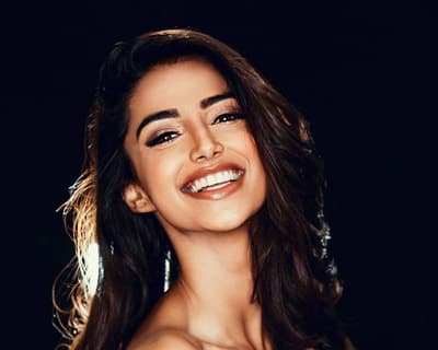 Miss Grand International 2018 First Runner-Up Meenakshi Chaudhary of India turns 22