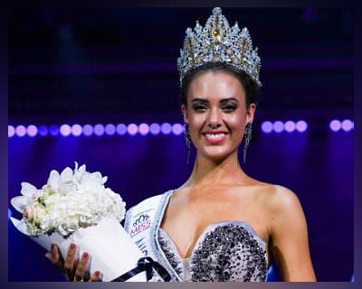 Zoey Ivory crowned as Miss Nederland 2016