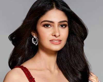 Manasa Varanasi crowned Miss India World 2020