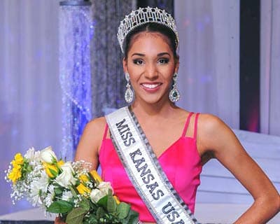 Catherine Carmichael crowned as Miss Kansas USA 2017