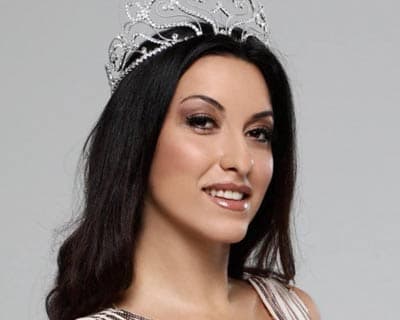 Labrini Tzanidaki to represent Greece at Miss Intercontinental 2020