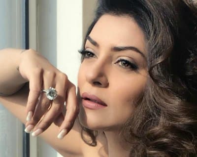 Sushmita Sen yet again shows the true essence of being a woman