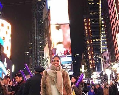 Pia Wurtzbach Celebrates her New Year as Miss Universe