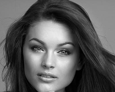 Rolene Strauss leading the betting odds for Miss World 2014