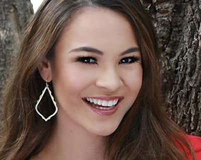 Maddie Rose Holler crowned as Miss Arizona 2017 for Miss America 2018