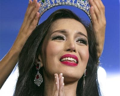 Trixie Maristela crowned Miss International Queen 2015