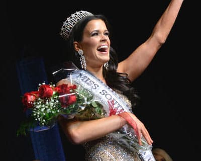 Tessa Dee crowned as Miss South Dakota USA 2017