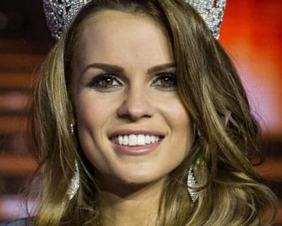 Zuzana Kollárová crowned as Miss Universe Slovakia 2016