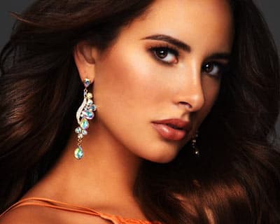 Andrea Piecuch crowned Miss Universe U.S. Virgin Islands 2019