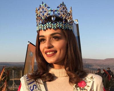 Miss England 2018 contestants meet Miss World 2017 Manushi Chhillar