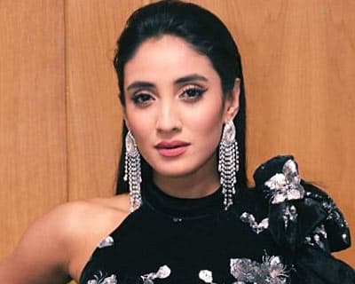 Bangladesh’s Tangia Methila withdraws from Miss Supranational 2019 citing family emergency