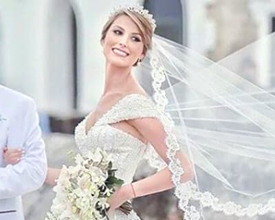 Know all the details of the magical wedding of Miss Universe 2009 Stefania Fernandez