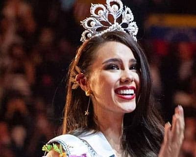 Filipina beauty Catriona Gray’s reign has finally begun as Miss Universe 2018