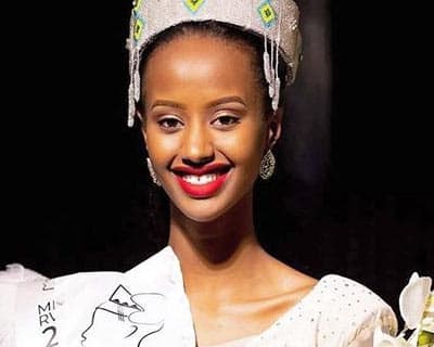 Nishimwe Naomie Mäckenzie crowned Miss Rwanda 2020