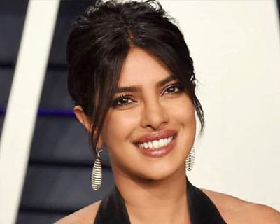 Priyanka Chopra Jonas featured in the new Jonas Brothers song video ‘Sucker’