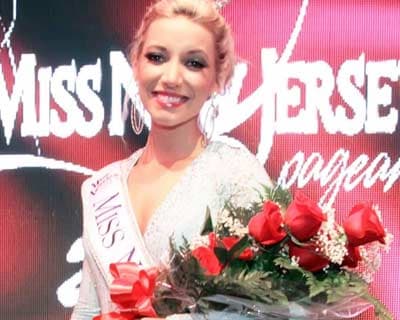 Cara McCollum, Former Miss America Contestant, Critically Injured in Car Accident