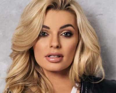 Miss World 2022 Karolina Bielawska visits ‘The Future for Ukraine Centre’ in Warsaw