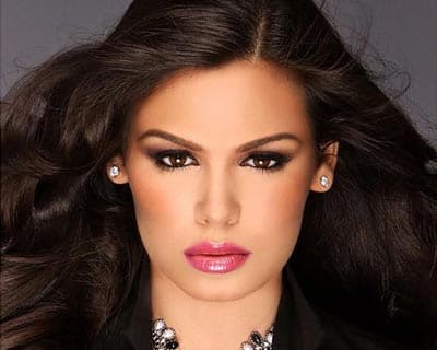 Zena Malak on the road to Miss USA 2016 as Illinois