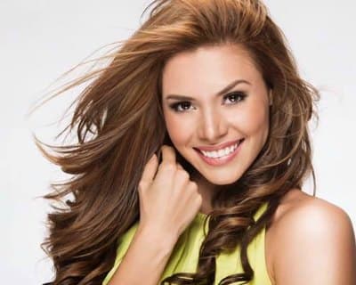 Carolina Rodriguez Duran of Costa Rica wishes for the Miss Universe 2016 crown