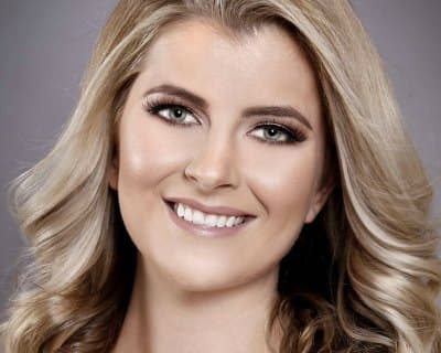 Alexandra Britton crowned as Miss International Australia 2016