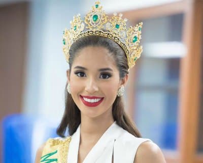 Anea Garcia Miss Grand International 2015 At A Charity Event