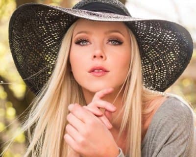 Emma Strandberg crowned as Miss World Sweden 2016