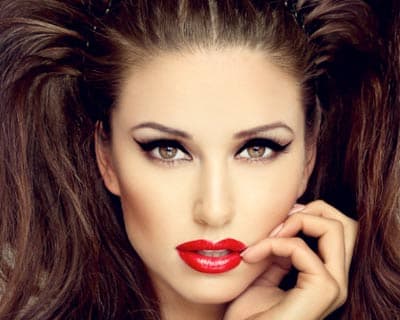 Nia Sanchez Miss Universe USA 2014; The Globetrotter