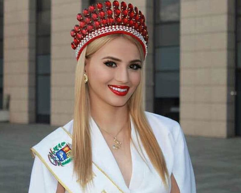 Katherine Martins crowned Miss Earth Carabobo 2018 for Miss Earth Venezuela 2018