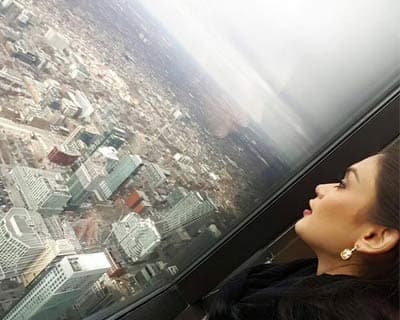 Pia Wurtzbach is busy exploring Toronto