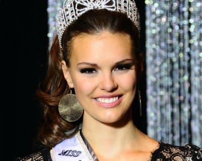 Kate Redeker On Her Way to Miss USA 2016 as Wisconsin