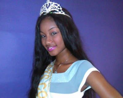 Mama Aissata Diallo crowned Miss Guinea 2015