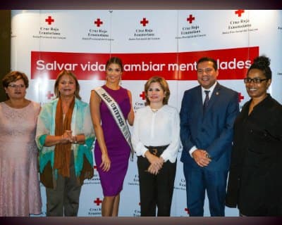 Miss Universe 2016 Iris Mittenaere visited Ecuador
