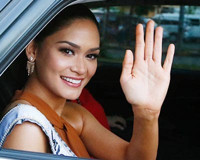 Pia Wurtzbach is in Peru, hopes to visit quake-stricken Ecuador