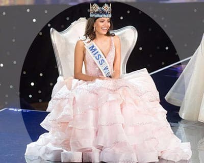 Mystery behind the Pink Gown of Miss World 2016 Stephanie Del Valle