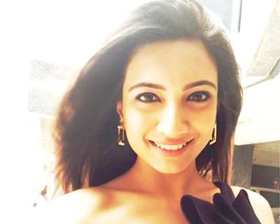 Roshmitha Harimurthy Miss Universe India 2016 college reception