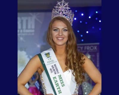 Charlotte Hitchman crowned as Miss Earth Wales 2016