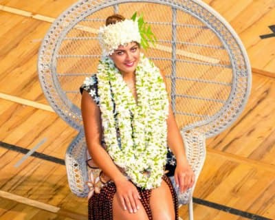 Natalia Short crowned Miss Cook Island 2015
