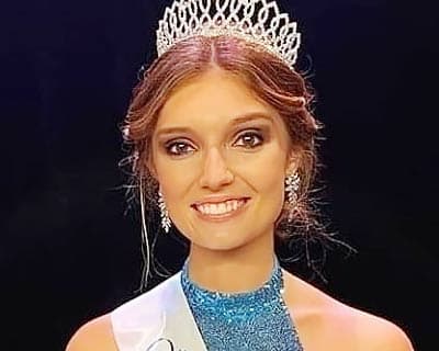 Julie Tagliavacca crowned Miss Pays de la Loire 2020 for Miss France 2021